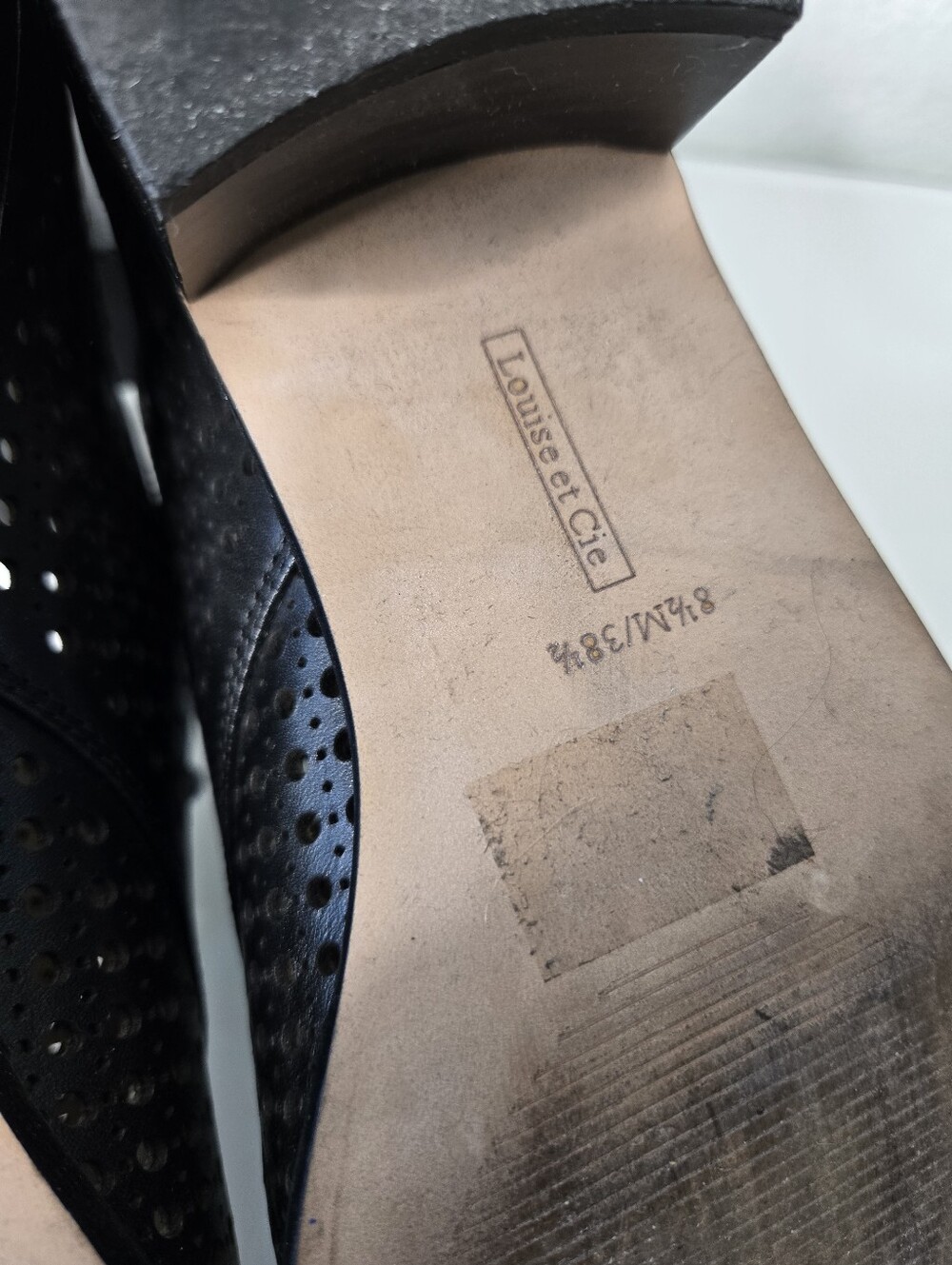 Louis Et Cie Black Perforated Leather Lace-Up Brogues Size 8.5/ 38.5 - Picture 6 of 7